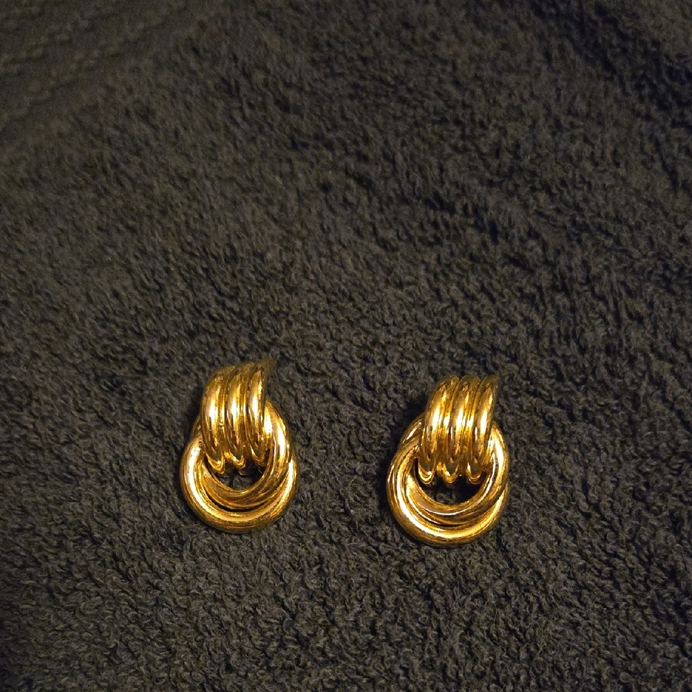 Gold Textured Hoop and Stud Earrings Set